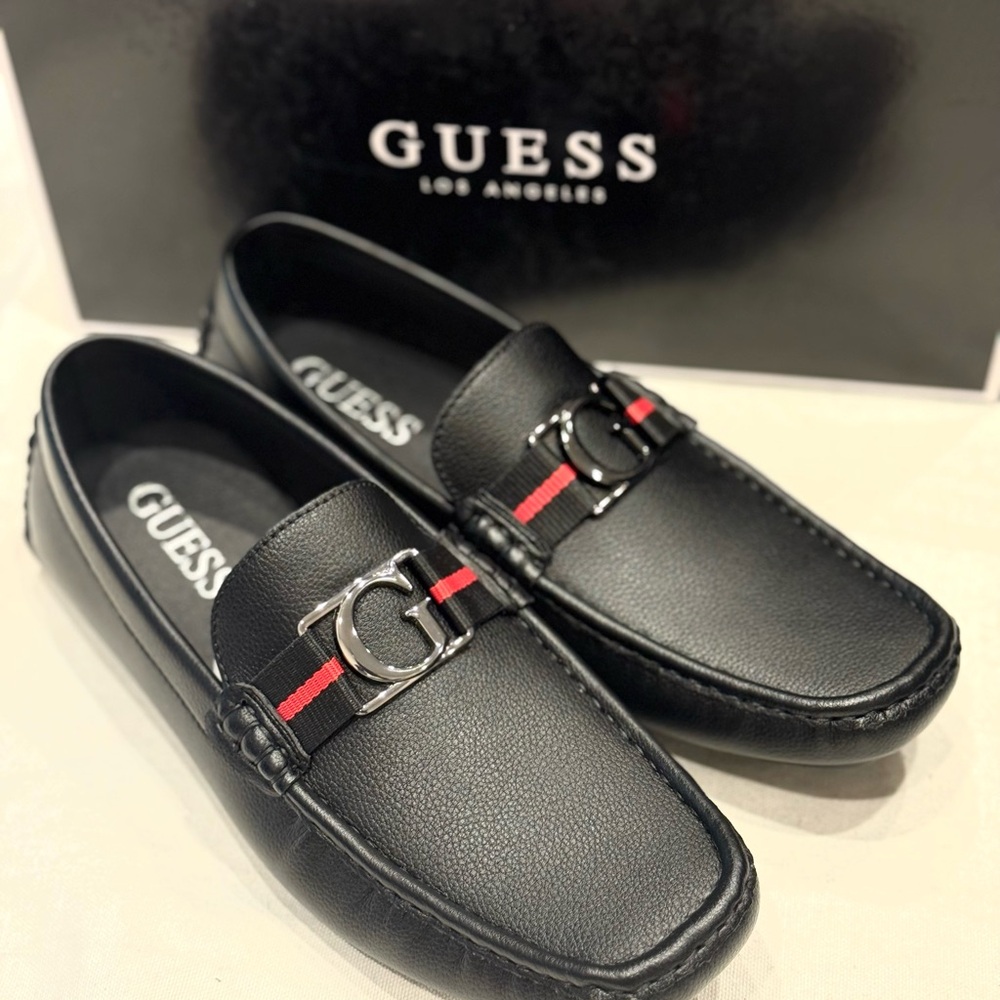 GUESS Askers Men's Slip-On Loafers Color Black 002